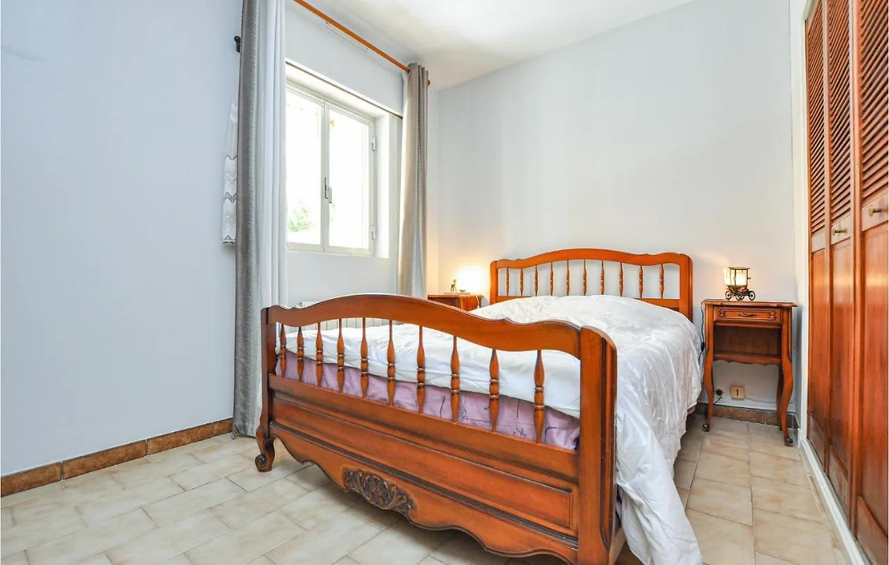 Gorgeous Apartment In Six-Fours-Les-Plages 0*,